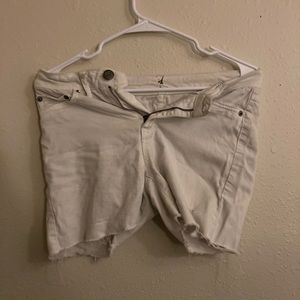 White jean shorts! Never worn very comfy fabric 😀